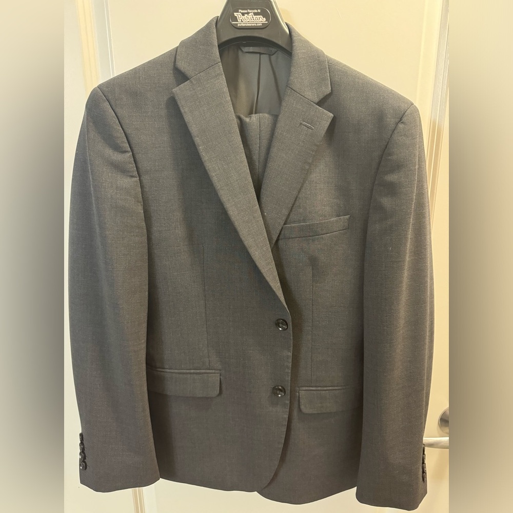 Bar III suit